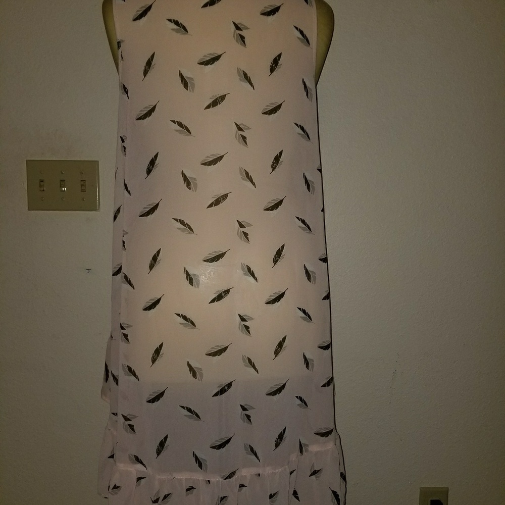 Top - Picture 3 of 4